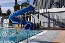 Closed Flume Fiberglass Water Slide Model 1625-32