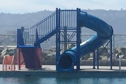 Closed Fiberglass Flume Water Slide Model 1677-32