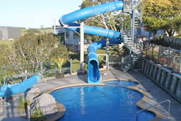 Closed Flume Fiberglass Water Slide Model 2048