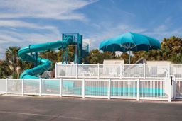 Closed Flume Fiberglass Water Slide with exit lane Model 2057