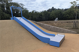 Stainless Steel Embankment Slide Model SS-EMS0603-TBM with ADA Dignity Landing Platform